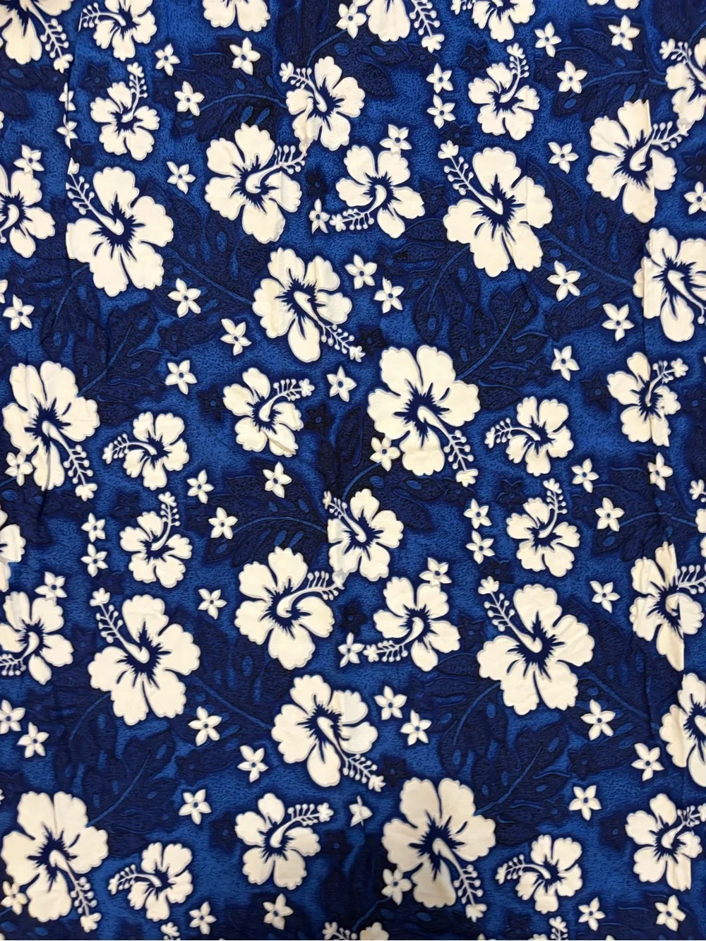 Blue & White Hibiscus 🌺 Pareau